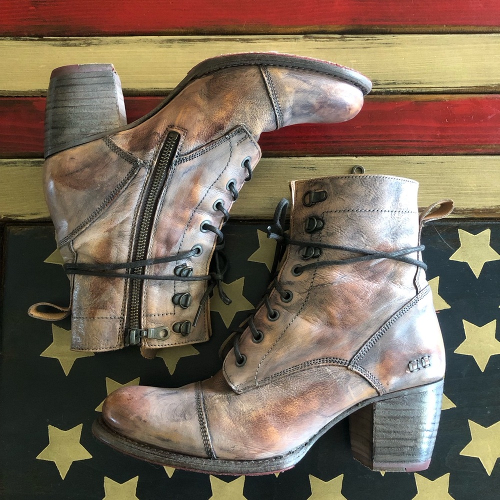 Bed Stu Women's Distressed Tan Lace-Up Boots